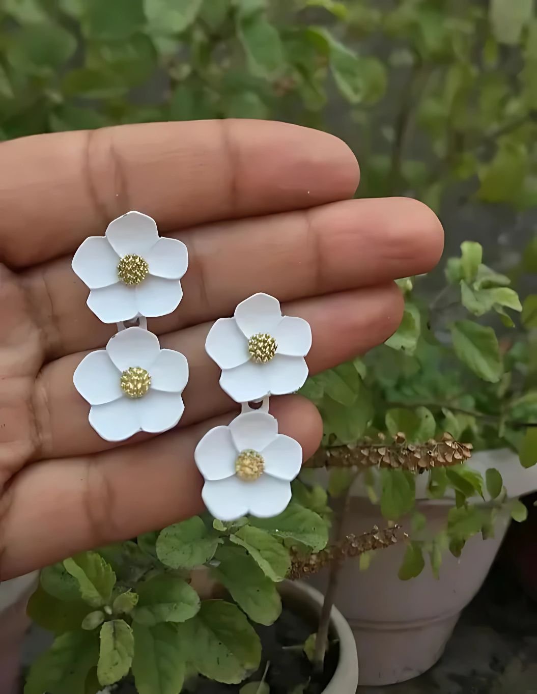 Bloom Korean White Earrings