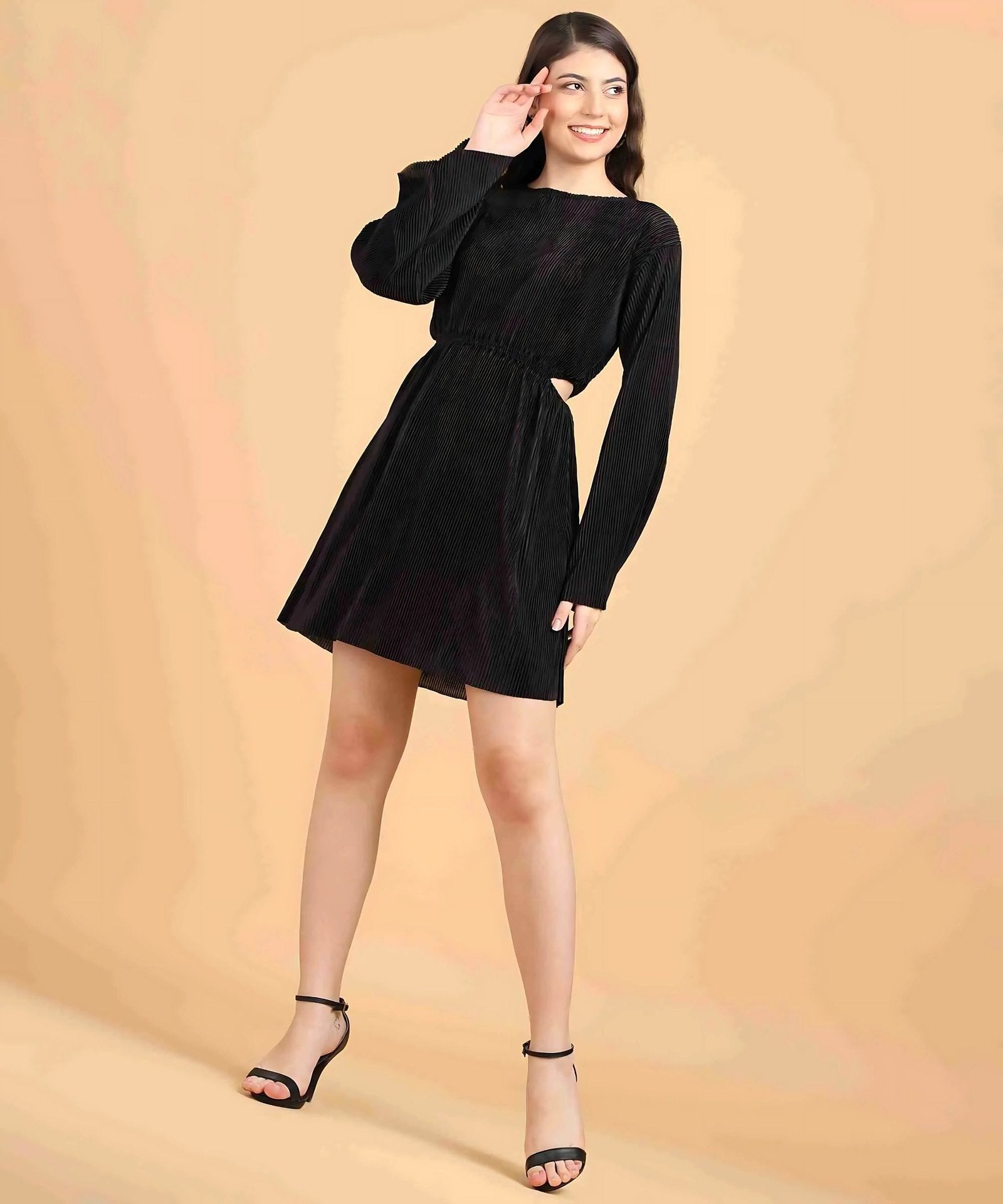 Black Wrinkle Cut Out Long Dress