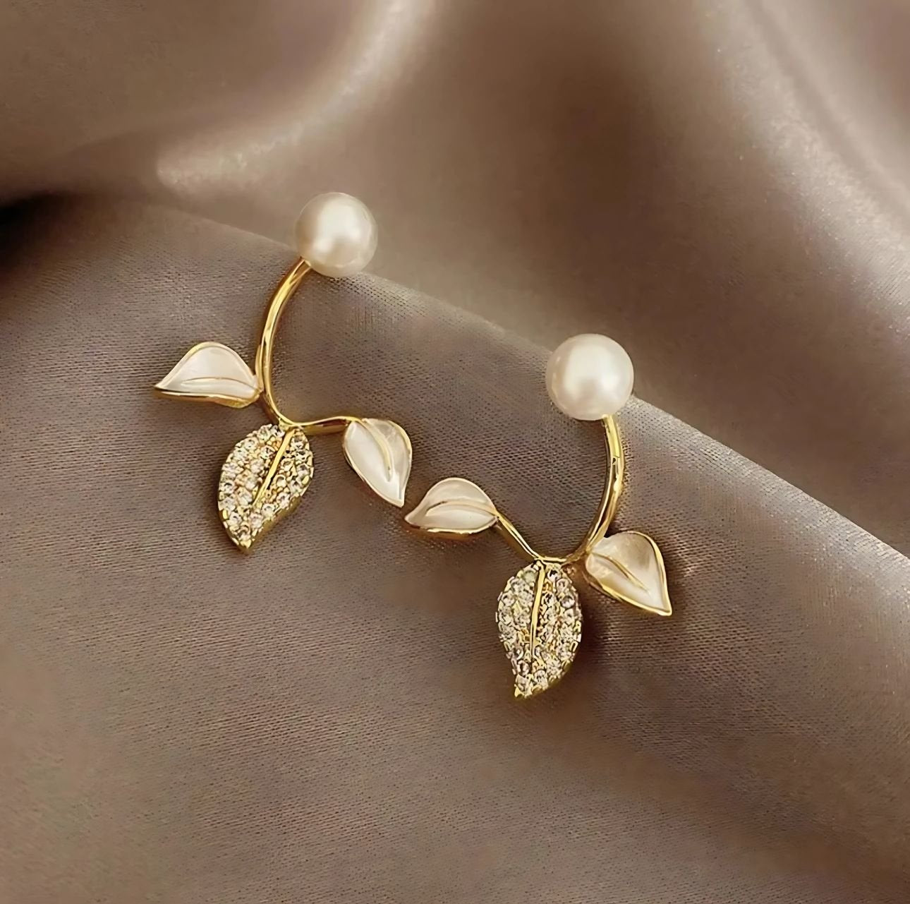 Leaves Pearl Korean Earrings