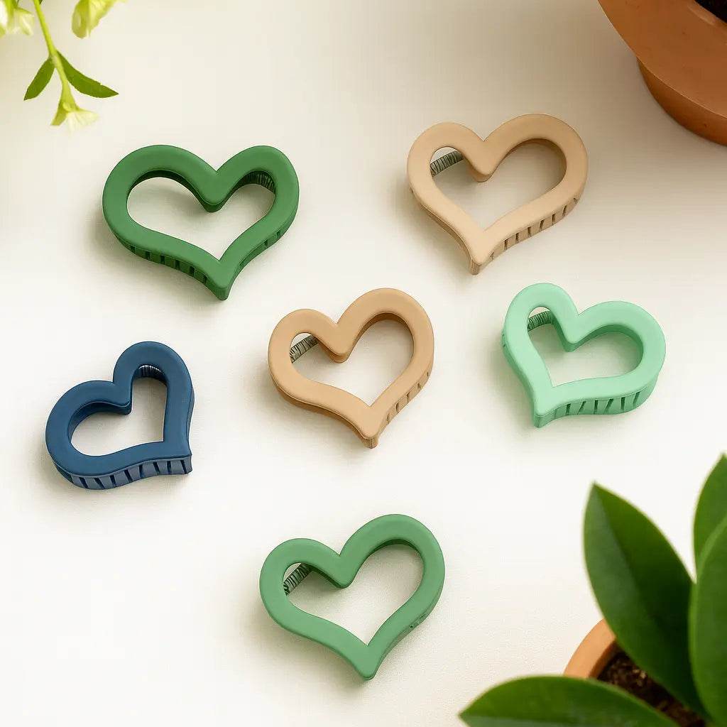Matte Heart-Shaped Hair Claw Clips