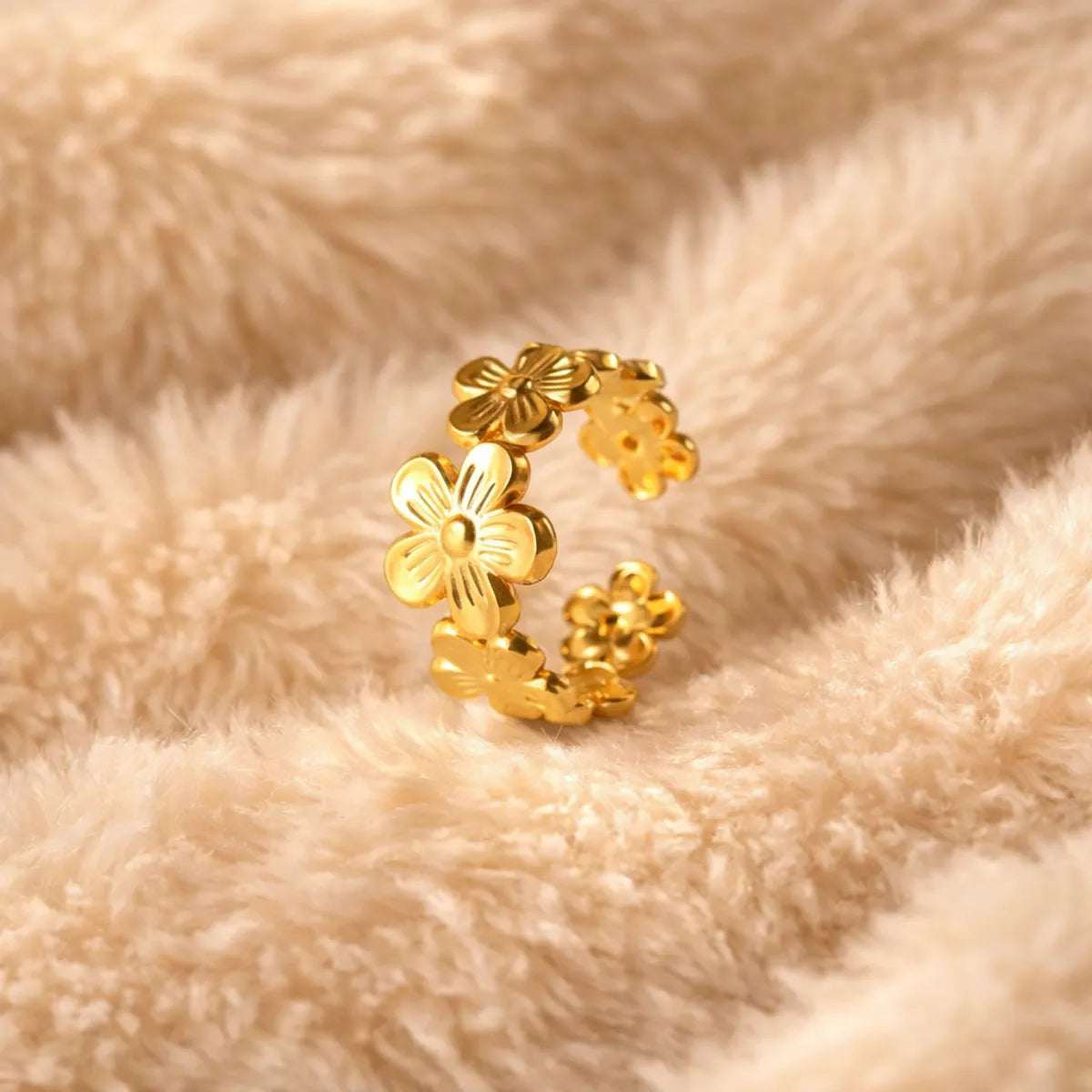 adjustable anti tarnish flower ring for women