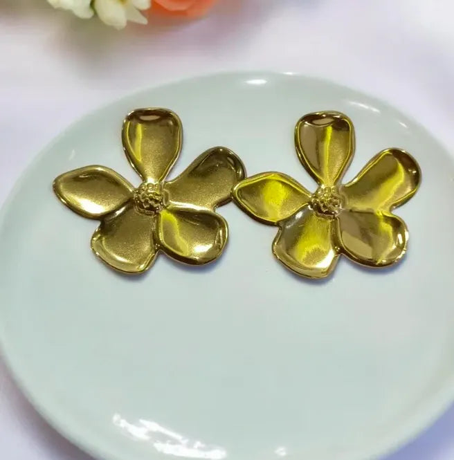 flower stud earrings for women