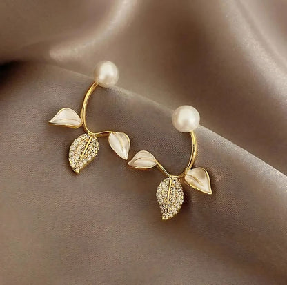 pearl stud earrings women