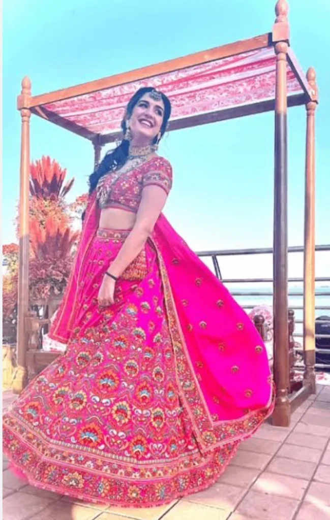 Ambani's Daughters in Pink Lehenga Ambani's Daughters in Pink Lehenga